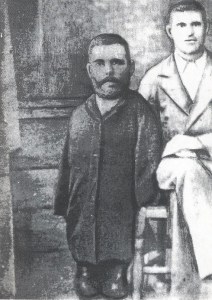 Григорий с брат си Атанасий, снимка от края на 19 в.