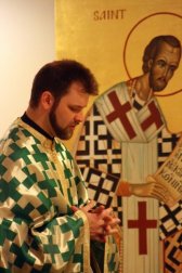 332x500xfr-andrew-jpg-pagespeed-ic-hc2qv4dzcu